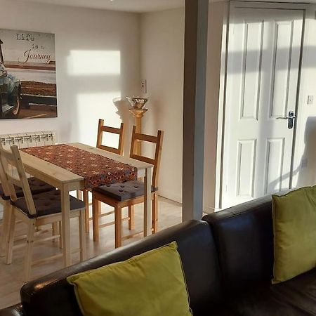 Orchard Nook - Sleeps 4, 2 Bedrooms Kendal Exterior photo