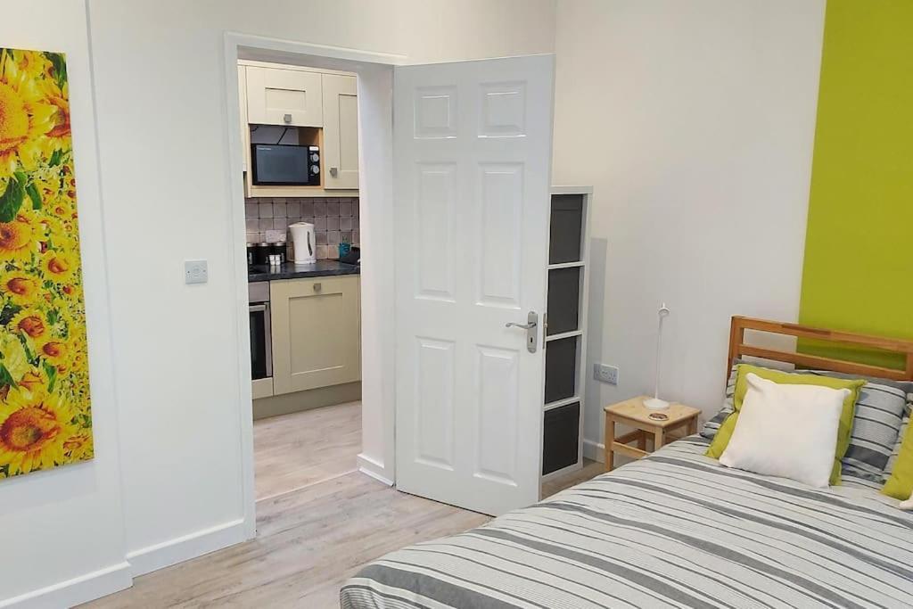 Orchard Nook - Sleeps 4, 2 Bedrooms Kendal Exterior photo