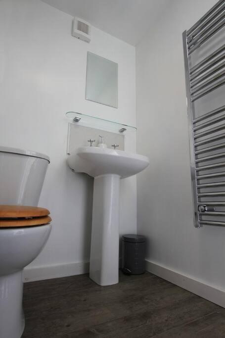 Orchard Nook - Sleeps 4, 2 Bedrooms Kendal Exterior photo