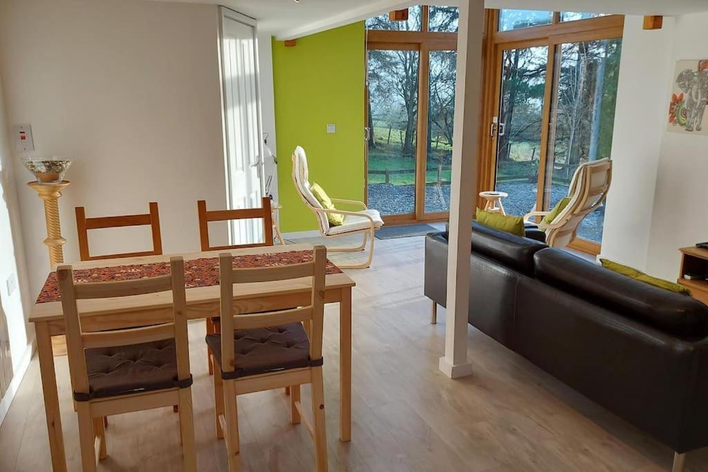 Orchard Nook - Sleeps 4, 2 Bedrooms Kendal Exterior photo